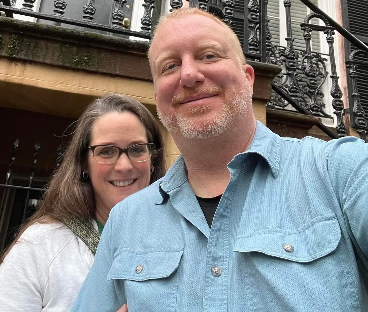 Nancyjamrogiew4's tweet photo. Friends, meet Aaron Sharpe. He decided to celebrate the tragedy that happened yesterday. He is the owner of Lucius Q BBQ restaurant in Cincinnati, Ohio… Let him know your thoughts. https://t.co/IH1E2zZ8kp