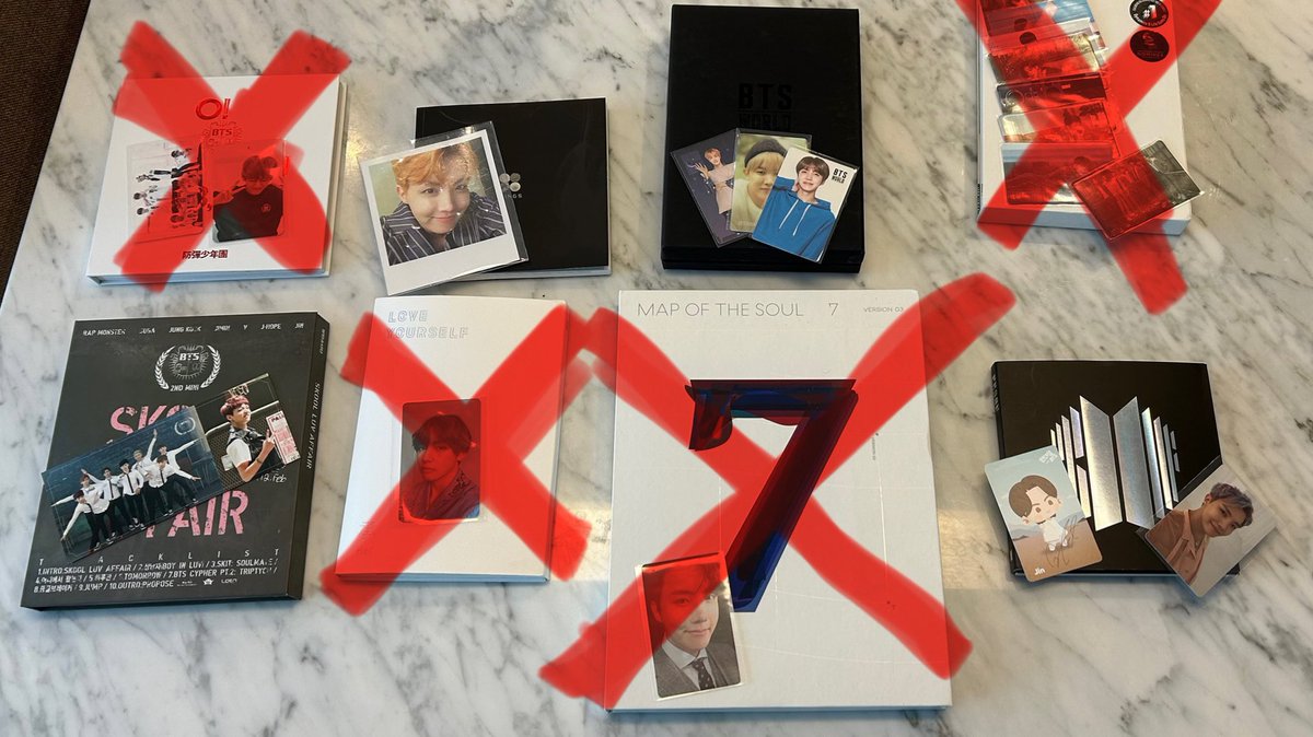 🚨DISPONÍVEIS🚨

skool luv affair (photocard jungkook)
R$200 + frete

wings I ver. (photocard jhope)
R$120 + frete

bts world (cards jhope)
R$ 300 + frete

proof compact ver. (photocard jhope + in the seom jin)
R$ 120 + frete