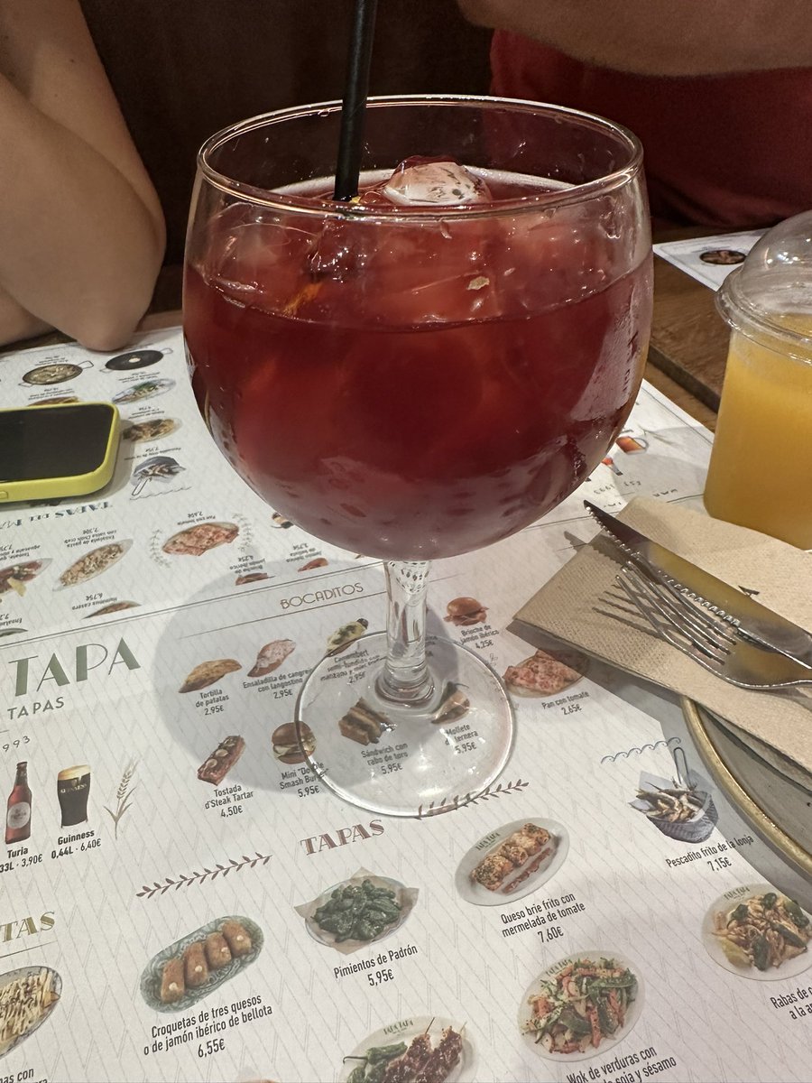 lace_strol's tweet image. #firstonedown