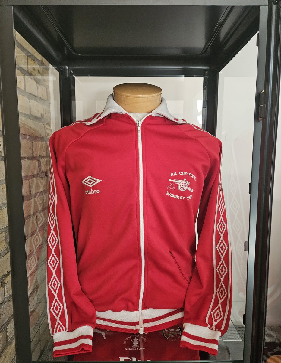 VINTAGE ARSENAL SHIRTS tweet media