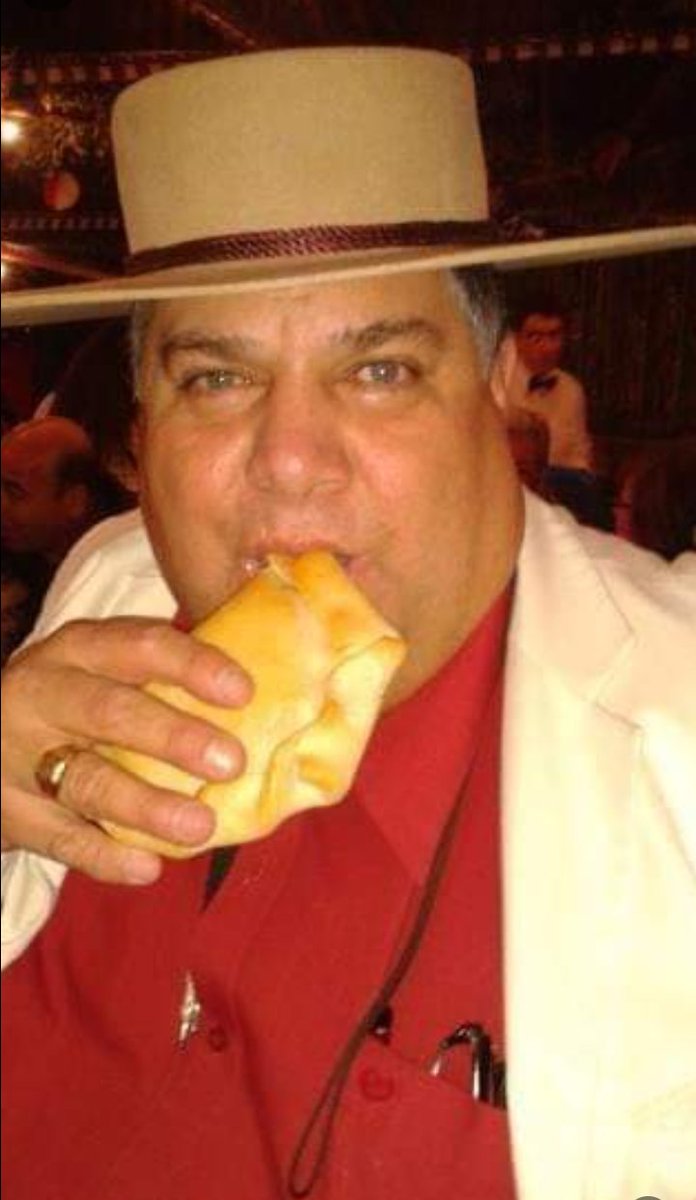 #planperfertoCHV la Miriam es estupenda siempre me ha gustado Pero tú Diana eres el amor de mi vida te encuentro tan estupenda tu voz me mata tu mirada es  cautivante eres única con respeto Patricio