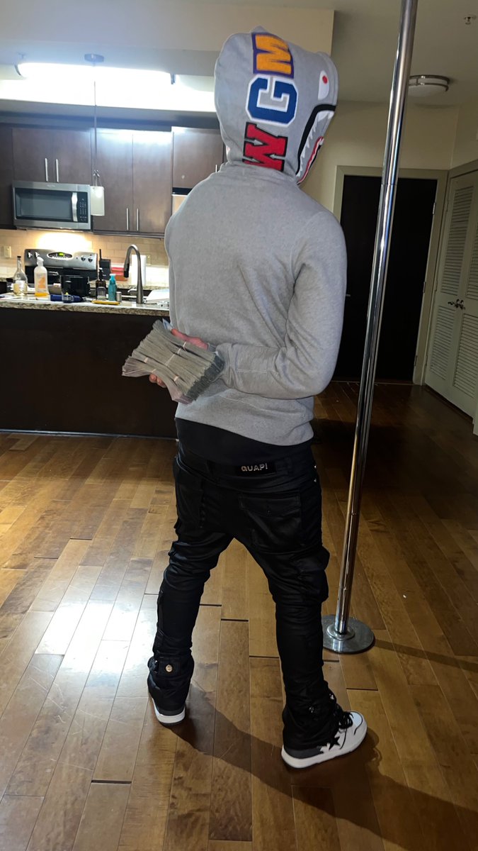 Exit Route ♛ tweet media