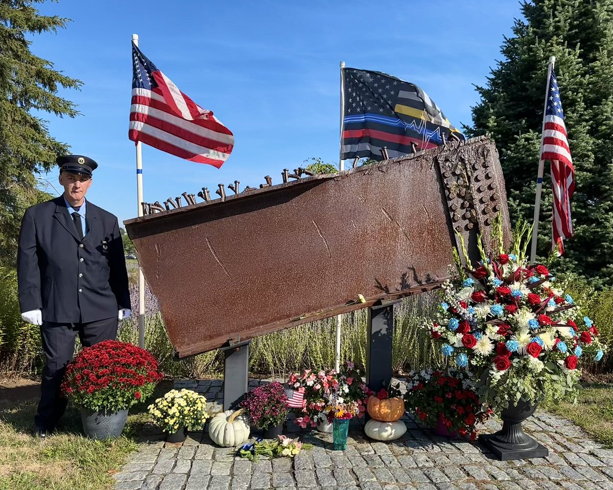 In 2001, David Shane was just 31 years old, working as a paramedic for the New York City Fire Department. The morning of September 11, he was among the first responders sent to Ground Zero after the attacks.

wmur.com/article/new-ha…