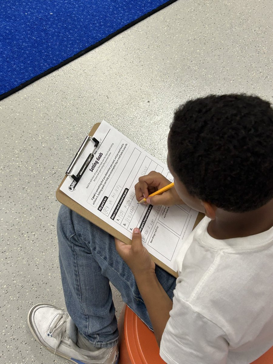 Lakeland PE/Health tweet media