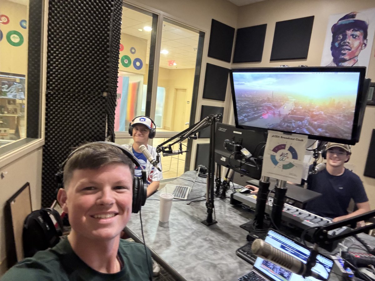 ThrowdownKCOU's tweet photo. Miss today's show? Listen to Episode 3, as well as the rest of our archived shows, on our Spotify page!
 https://t.co/cBVy9gTOCJ https://t.co/Edwk5N8Trn