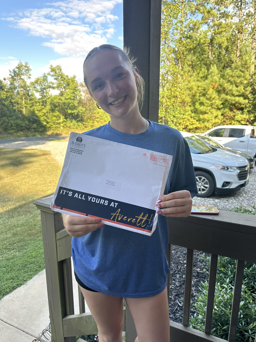 Received my acceptance letter today from Averett! I can’t wait to be a cougar! <a href="/AverettUCougars/">Averett Athletics</a> <a href="/AverettSoftball/">Averett Softball</a>