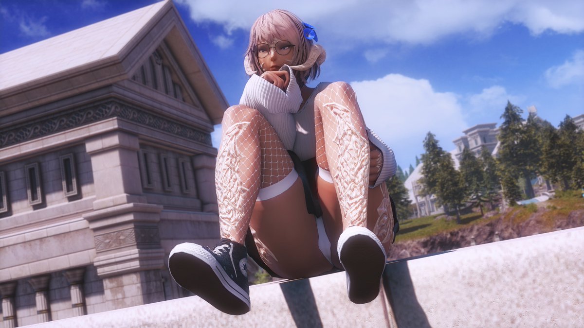 U-um… c-could you… maybe stop looking…?