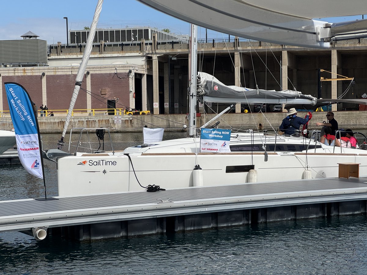 SailAmerica's tweet photo. Our first Start Sailing NOW workshop at the Chicago Boat Show was a success! ⛵ Thanks to SailTime, Yanmar &amp; Superior Charters for making it possible. 🙌 #StartSailing https://t.co/NV2AX2hiRr