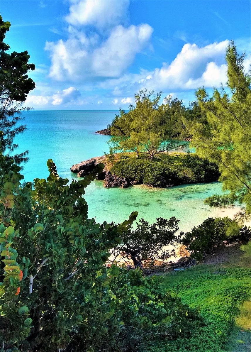 Bermuda-North Atlantic Ocean.