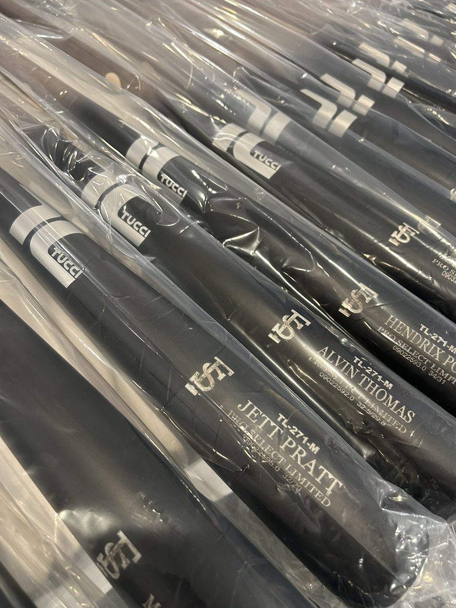 New Balance 𝗙𝘂𝘁𝘂𝗿𝗲 𝗦𝘁𝗮𝗿𝘀 𝗦𝗲𝗿𝗶𝗲𝘀 tweet media