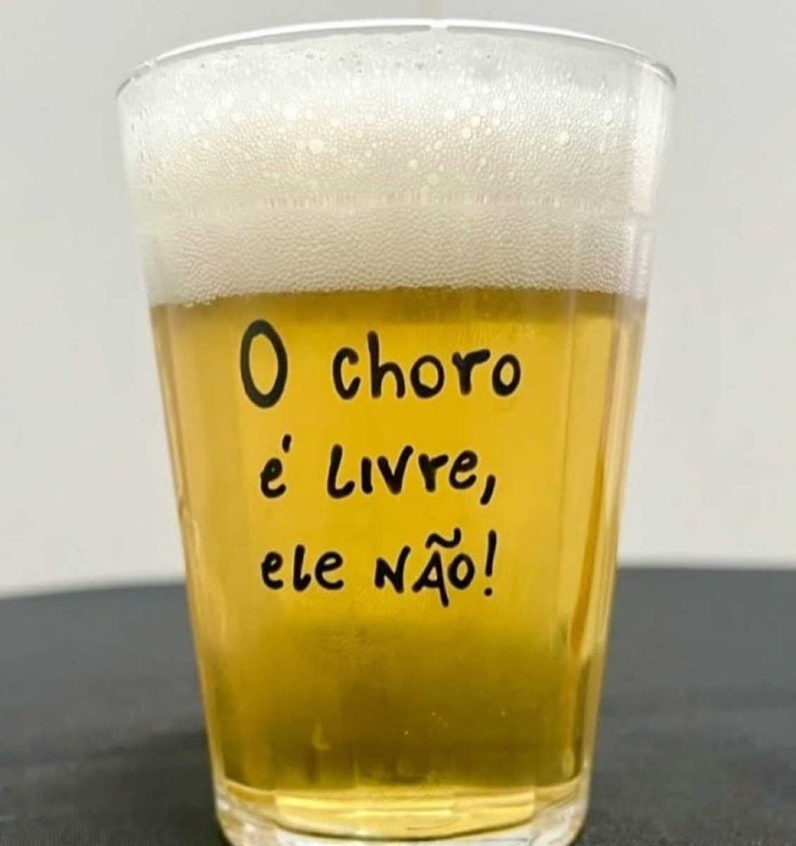 Grande dia👍🏻🥂🍾
<a href="/jairbolsonaro/">Jair M. Bolsonaro</a> <a href="/CarlosBolsonaro/">Carlos Bolsonaro</a> <a href="/LulaOficial/">Lula</a>