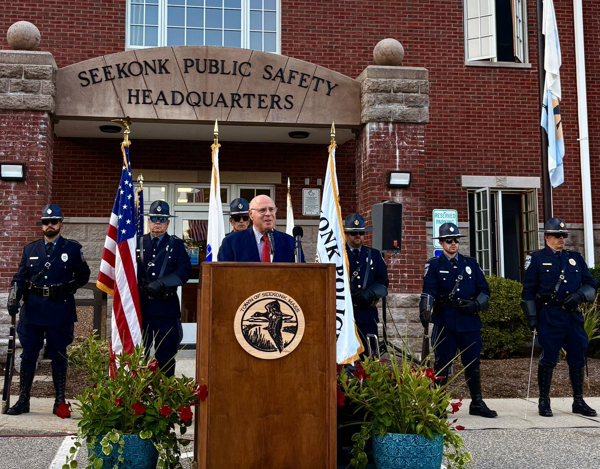 HowittStateRep's tweet image. Seekonk 9/11 ceremonies. #neverforget