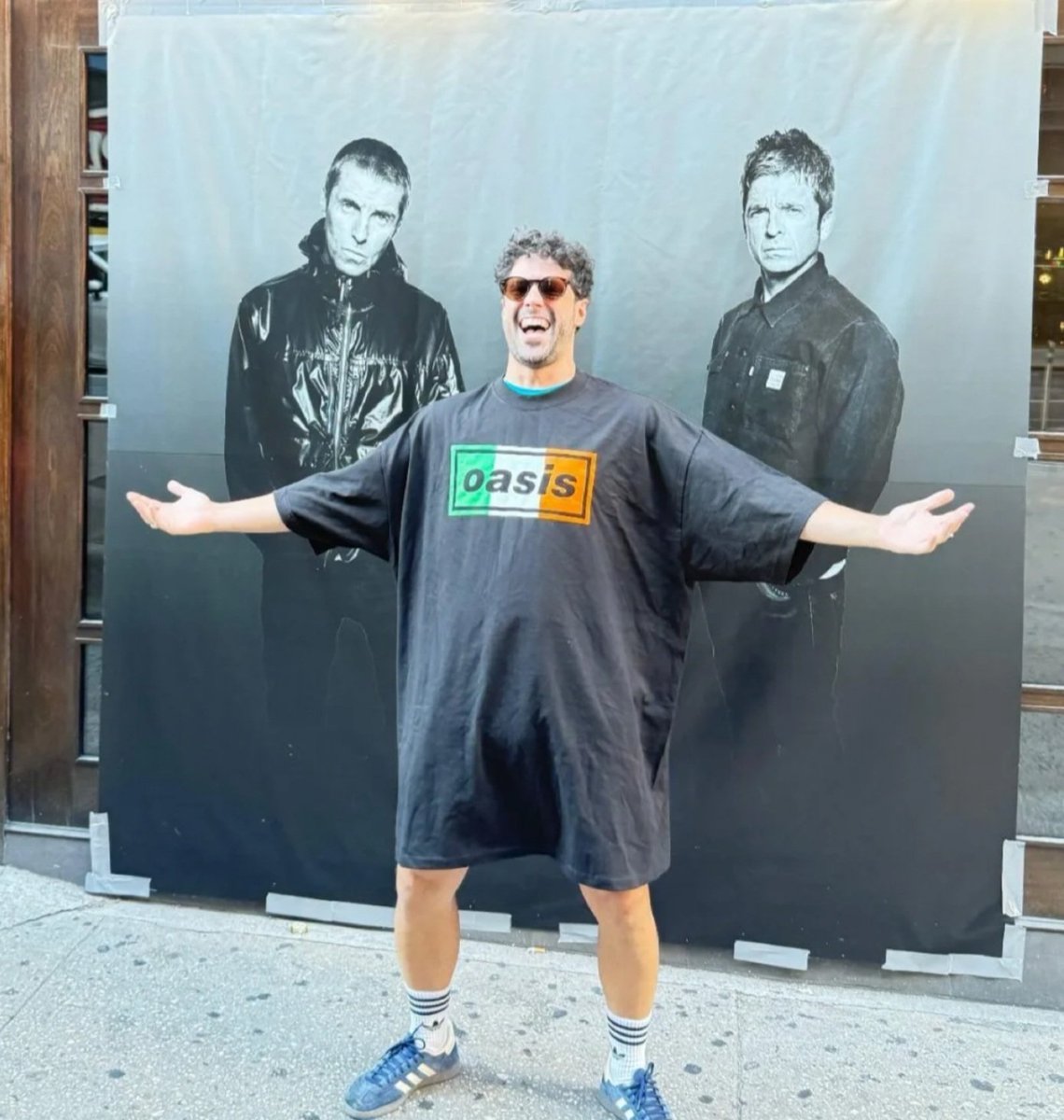 Oliver Twits tweet media