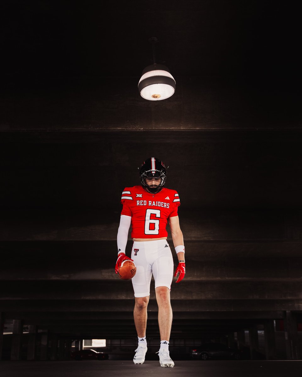 TexasTechFB's tweet image. ⚫️🔴⚪️