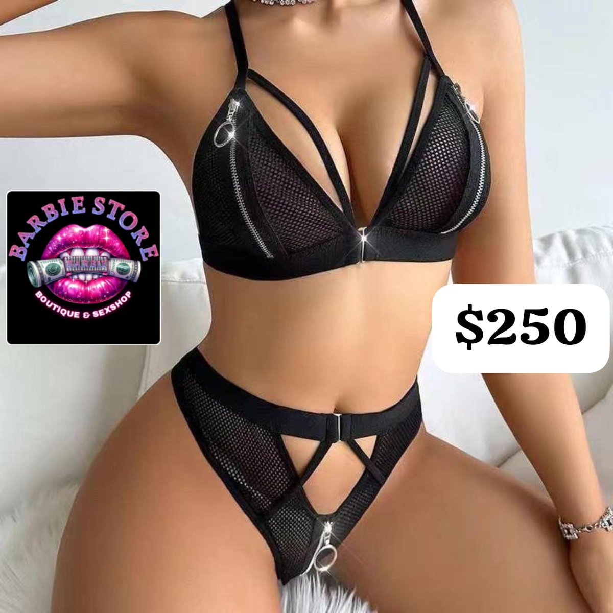 BARBIE STORE tweet media