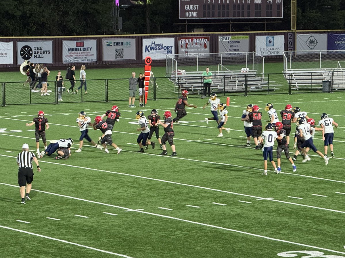 JSMS_Athletics's tweet image. Beautiful night for football!! Great 40-20 win by the Warriors over Church Hill. Great job by dance, cheer, and the JSMS band. We have so many talented students at Sevier! Go Warriors! @KCS_Sevier