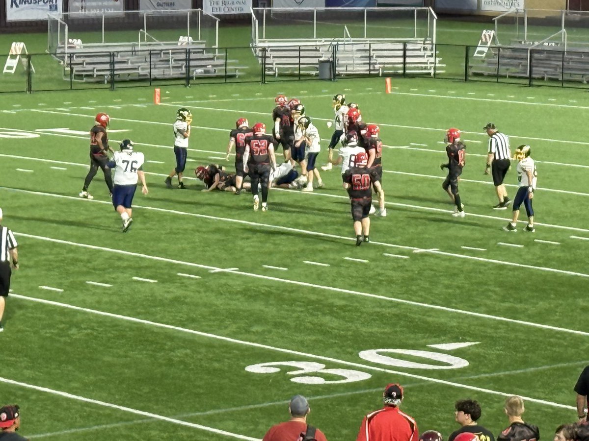 JSMS_Athletics's tweet image. Beautiful night for football!! Great 40-20 win by the Warriors over Church Hill. Great job by dance, cheer, and the JSMS band. We have so many talented students at Sevier! Go Warriors! @KCS_Sevier