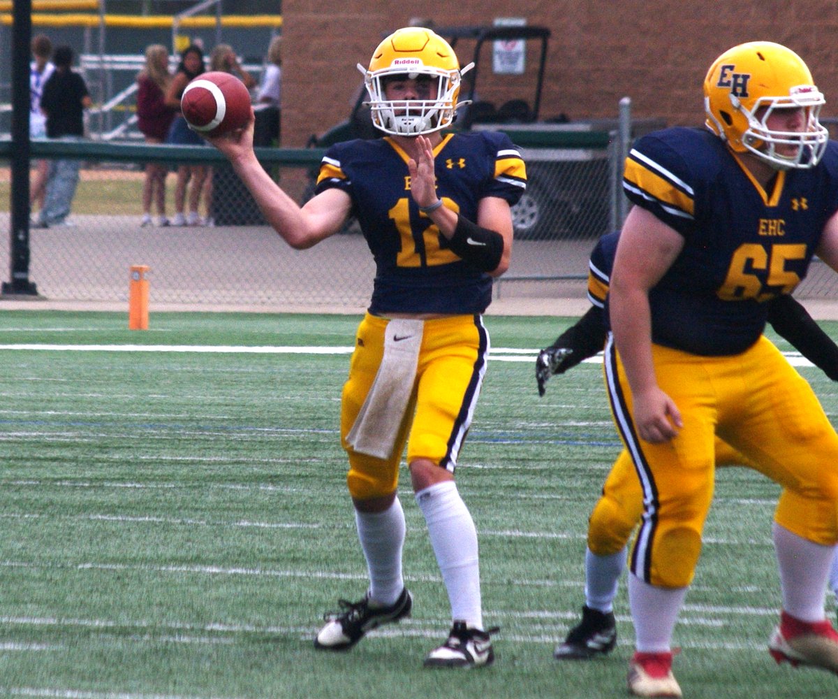GordieHoweSport's tweet image. In the first game of a “Welcome Week” high school football tripleheader today at Saskatoon Minor Football Field, the Evan Hardy Collegiate Souls blank the E.D. Feehan Catholic High School #Trojans 48-0. The #Souls improve to 2-0 in the early part of the campaign. @sssad12.