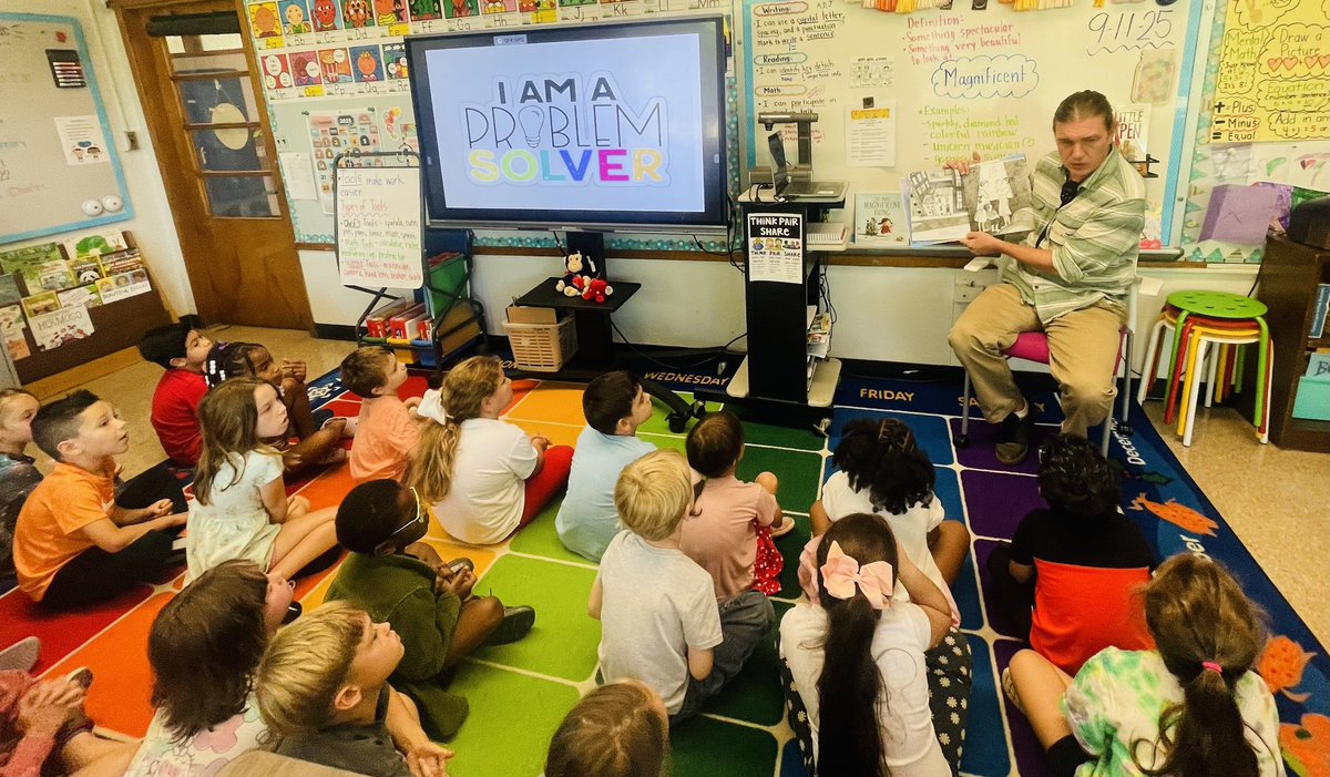 Thank you to our amazing volunteers &amp; staff for making Leamos Juntos Day such a success! Our little Hawks loved reading, learning, and sharing stories with you—Hawthorne is brighter because of YOU! <a href="/JCPSKY/">JCPS</a> <a href="/JcpsMagnet/">JCPS Magnet Schools</a> <a href="/JCPSZone3AS/">Jessica Rosenthal</a> <a href="/JCPSZone3EA/">Dr. Adrian Ford</a> @jmarie2011 <a href="/JCPSSuper/">Dr. Brian Yearwood</a> <a href="/JCPSlatino/">JCPS en Español</a>