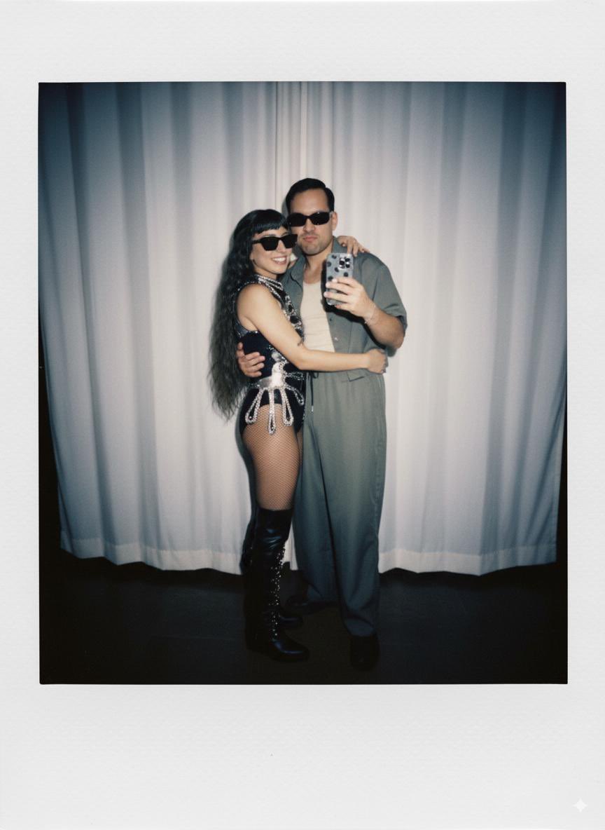 fancymany's tweet image. Espero algún día estas fotos se hagan realidad 🥺🥹❤️…. I love Mother Monster @ladygaga 
#gaga #MAYHEMBALL