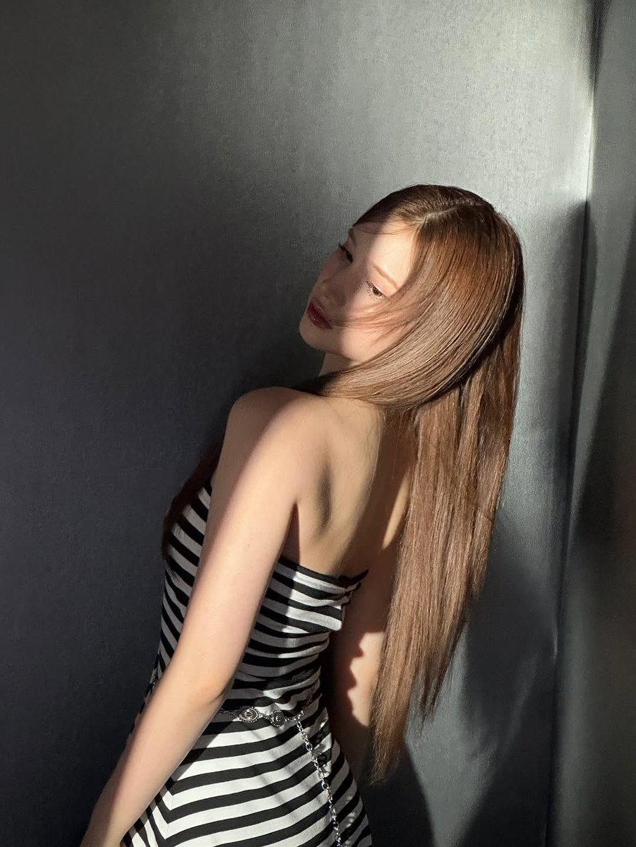 hiyeahhh_'s tweet photo. [250911]  @.hiyeahhh_

💟

#HUENING_BAHIYYIH #휴닝바히에 https://t.co/NPRj3YITPe