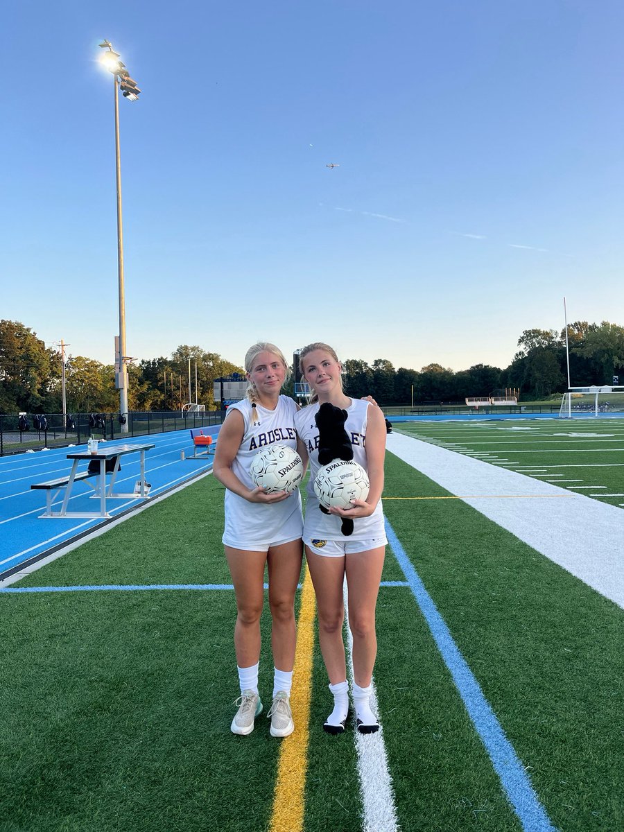 Ardsley 2 - Westlake 1

Relentless effort and a well deserved first win of the season!

AHS:  Riley Osborne G, Helene Dillon G, Sofia Haber 4 Saves

WHS: Julianna Nigrelli G, Miah Spahr 9 Saves

<a href="/StephenHaynes4/">Stephen Haynes</a> <a href="/ArdsleySports/">Ardsley Sports</a>