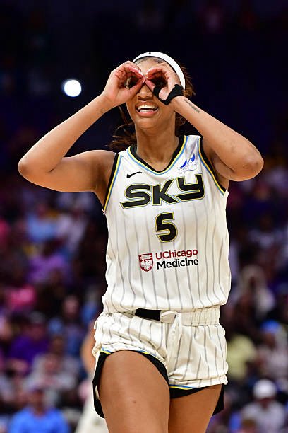 Angel Report🌹 tweet media