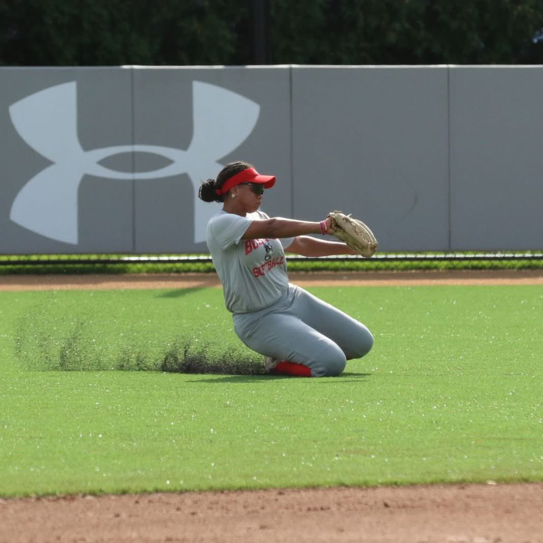 Loving seeing all of these smiles and experiencing our first fall on the turf field!

#GoBU #NCAASoftball