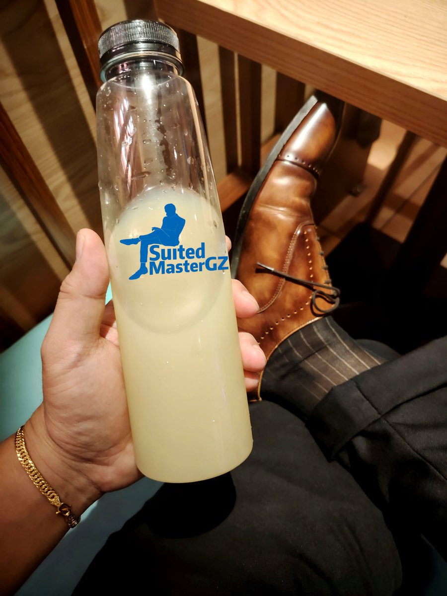 patrick_suit's tweet image. 生活不能没有油柑汁