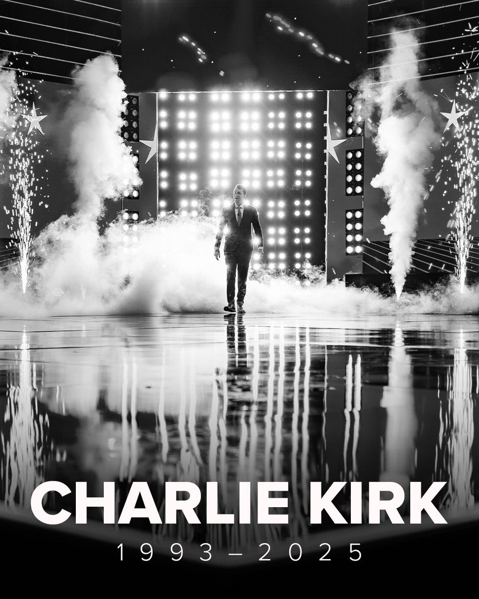 Nú ættu allir skynsamir menn að standa saman um að bjarga þjóðum sínum og tryggja að vestræn siðmenning lifi öldina. Við þurfum ekki að vera sammála um smáatriðin ef við elskum vort land.