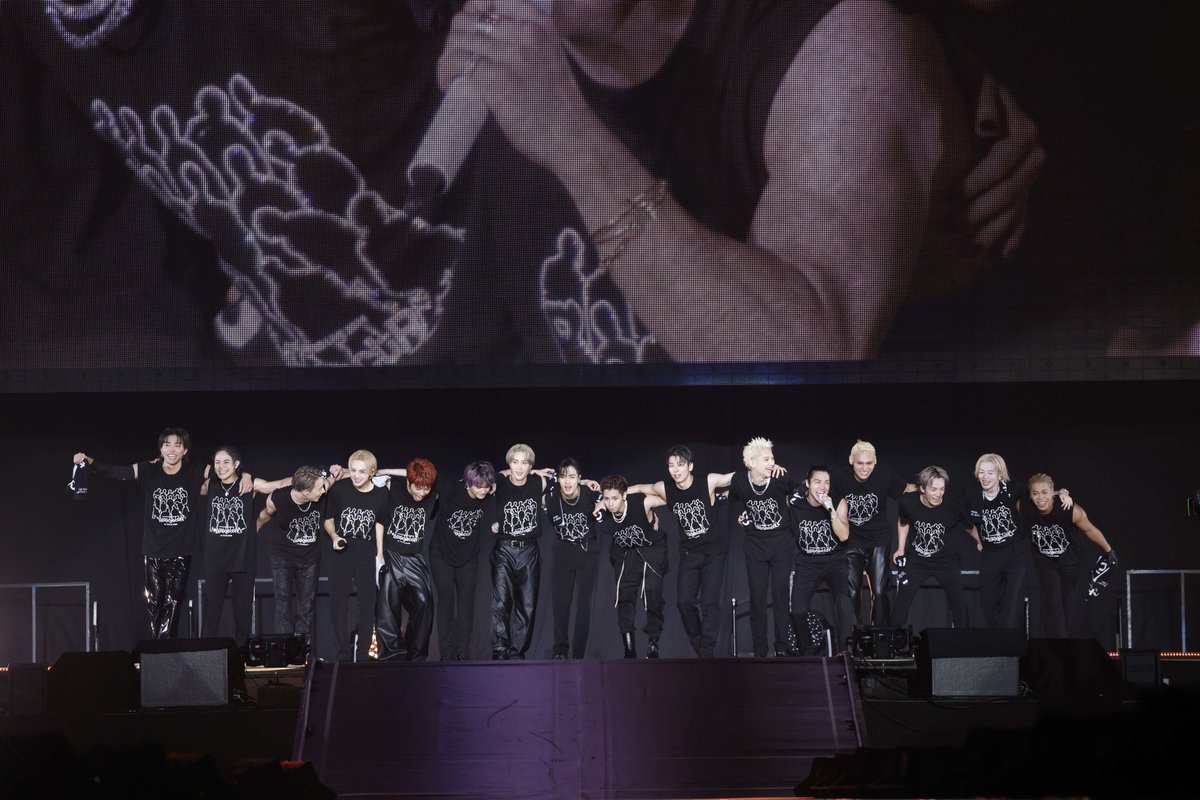 ランペ結成11周年おめでとう㊗️👏🏻
これからも16人でたくさんの夢を叶えてね👊🏻🔥