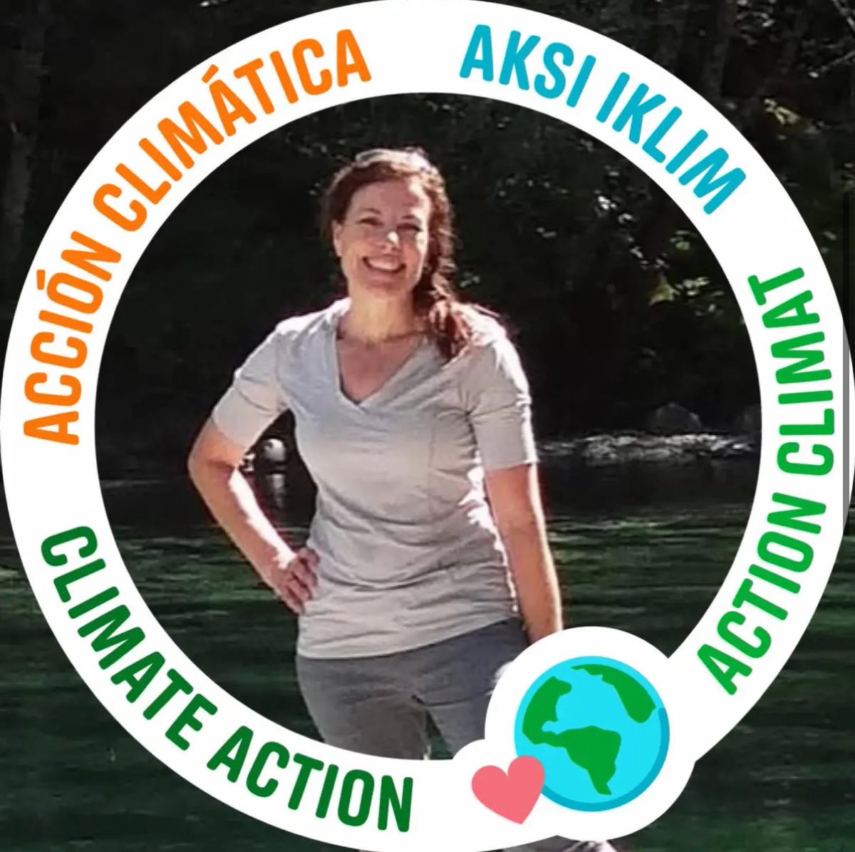 libsoftiktok's tweet image. Sarah Ferguson-Manon, a teacher at @salemkeizer reportedly posted this mocking Charlie’s ass*ssination.

Does this align with your views @salemkeizer?