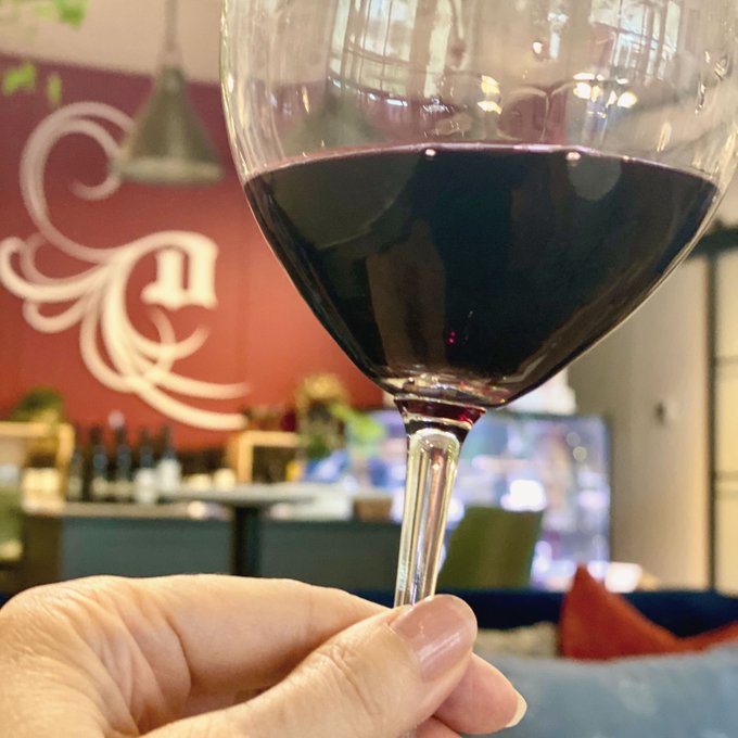 Special hours alert! 📷 We’re out visiting vineyards and busy with events, so have modified hours this week.
Hollywood Hills Wine Lounge
Friday, 9/12:  Closed
Saturday:  1:00pm-7:00pm
Sunday:  1:00pm-6:00pm
Artisan Hill Winery
Saturday, 9/13:  Closed
#wawine