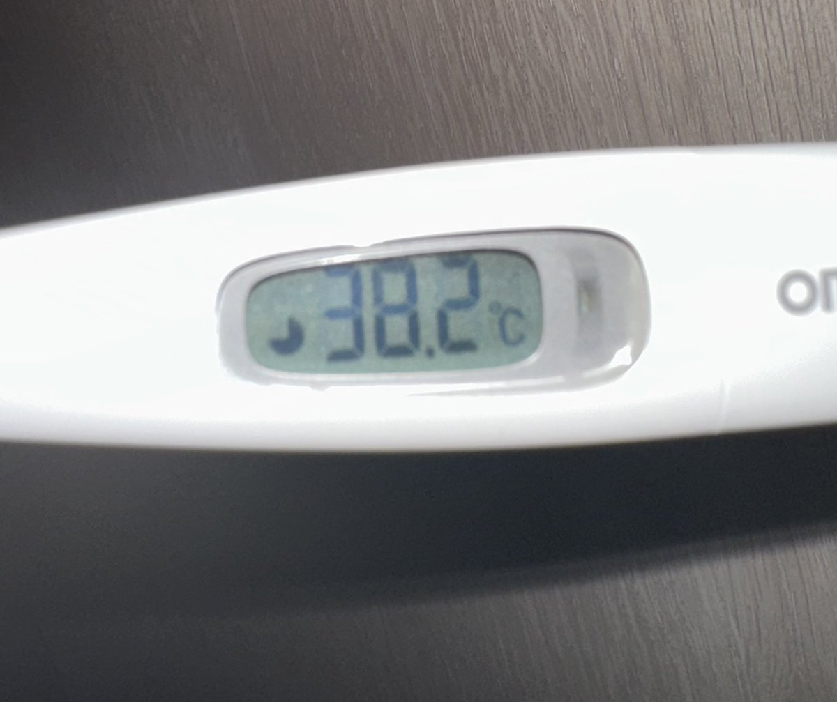 熱あるし嗅覚障害だしコロナったー
あと1週間ダウンしてるかも