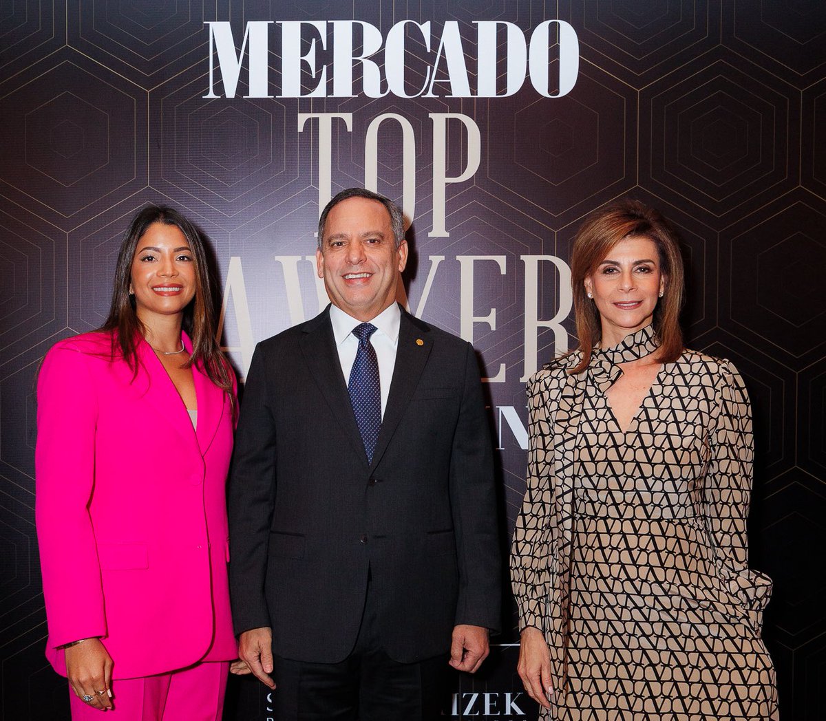 Más temprano estuvimos en el Top Lawyers Lunch de <a href="/mercadorevista/">Revista Mercado</a> un espacio único para conversar de manera cercana con actores clave del sistema de justicia y la comunidad empresarial.