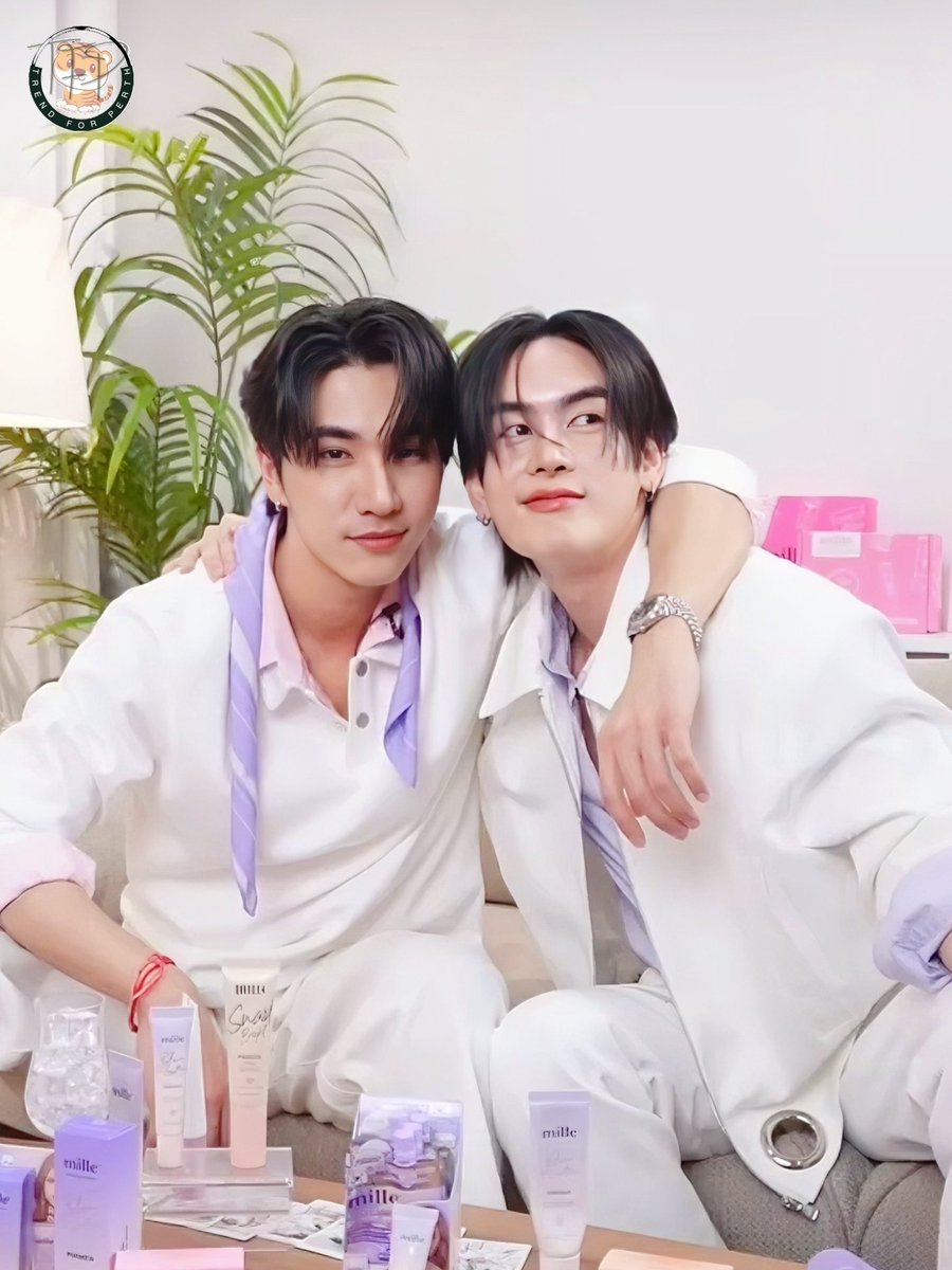 TrendforPerth's tweet photo. BOOM HT + KW || ROUND 4
Like, repost, quote and reply separately (add extra characters):

PERTHSANTA STOPMOMENT LIVE

#MillexPerthSanta
#PerthSanta #เพิร์ธแซนต้า
#PerthTanapon #KDPPE #Santapp
@perthppe @Ppsanta

Good morning PerthSanta, wishing you a bright day ahead!

Rise and shine, PerthSanta, today will be wonderful.

Good morning loves, may your smiles light up the world.

Wishing PerthSanta a day full of joy and success.

Good morning, start your day with happiness and love.

PerthSanta, may your morning be as sweet as your hearts.

A fresh new day for PerthSanta, keep shining!

Good morning, may today bring you only good vibes.

PerthSanta, the world feels brighter when you wake up.

Sending love and warmth to PerthSanta this morning. 🌸