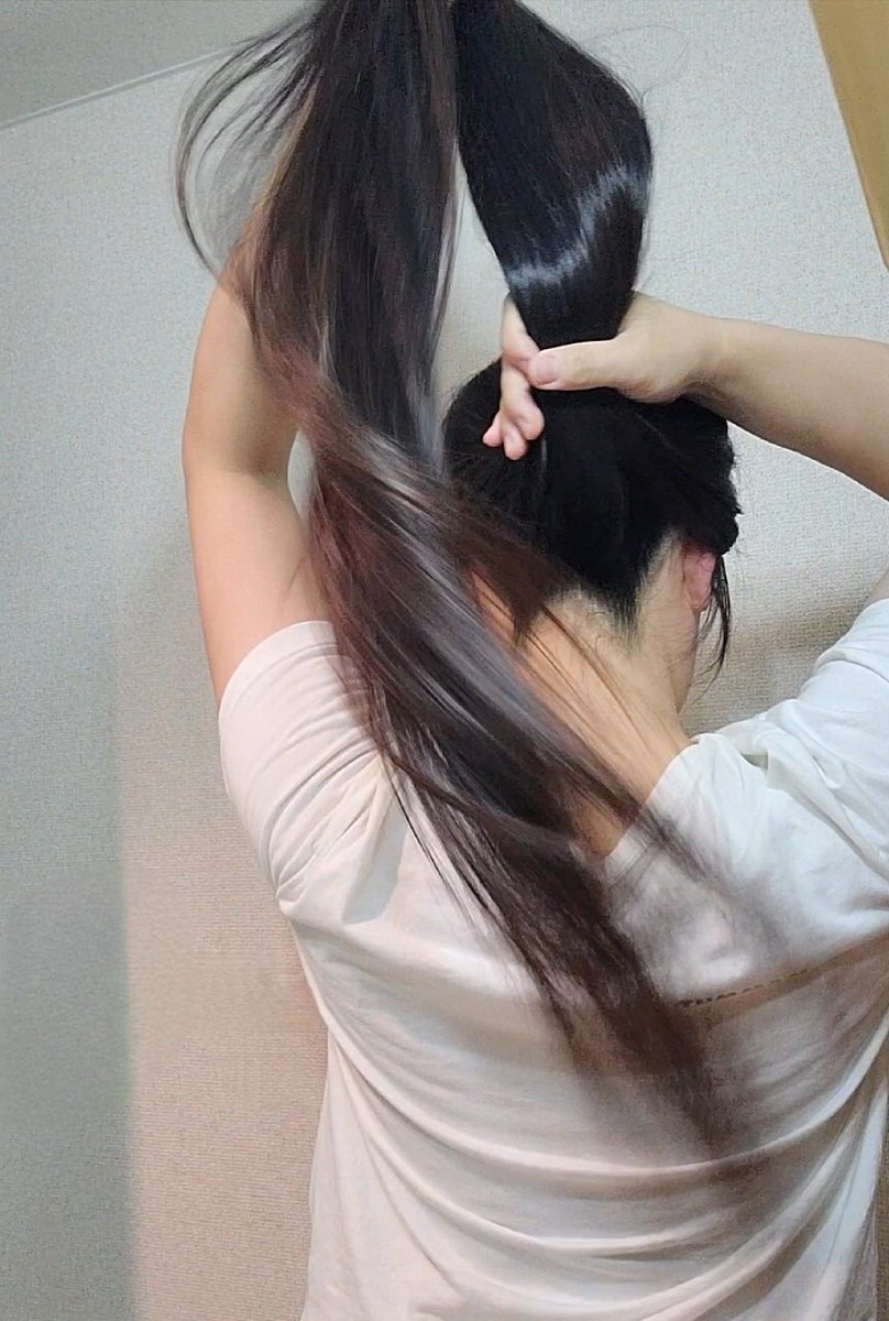 なんか躍動感すごいの撮れました～📷️✨
#スーパーロングヘア