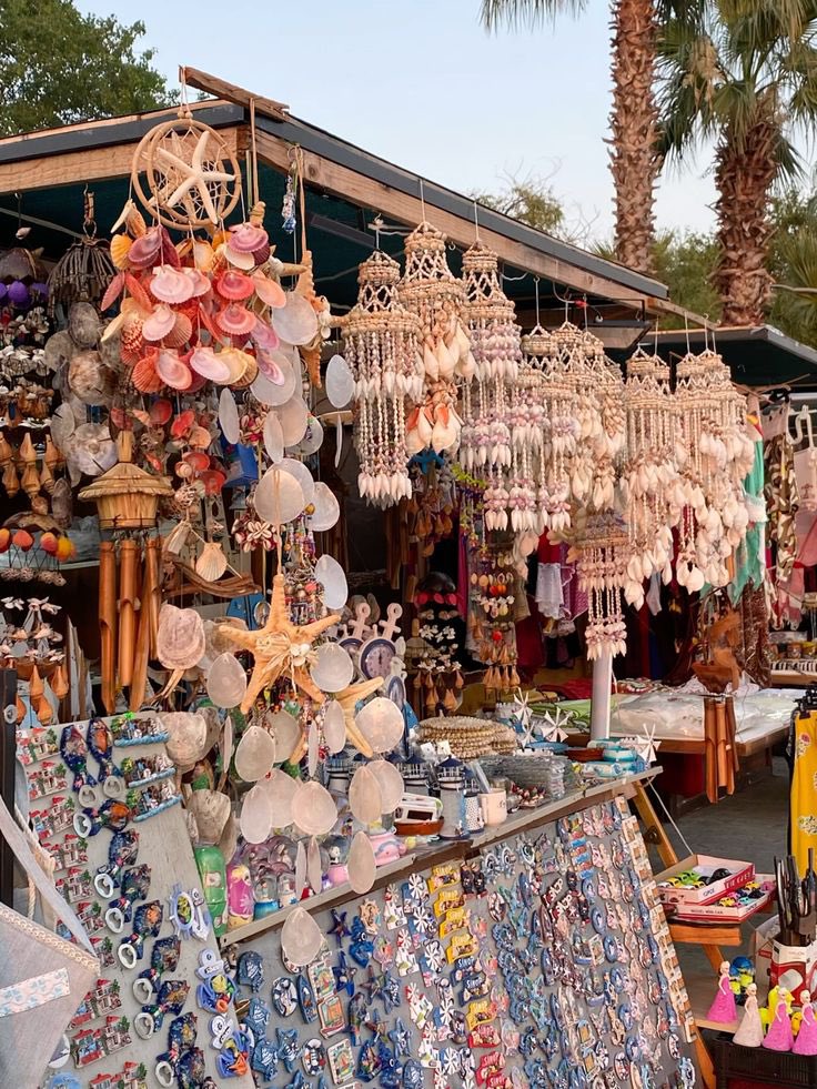 The art of collecting more than just souvenirs 🌞💖 
#MarketMagic #MarketVibes #SouvenirShopping #WanderVibes #TravelTreasures #TravelDiaries