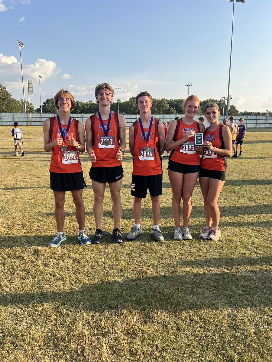 Congratulations to the girls’ XC team on placing 3rd, and congratulations to Jonathan Lewis (1st), Clay Pruett (9th), and Cole Springer (18th) for medaling at the Milan Cross Country Invitational!
