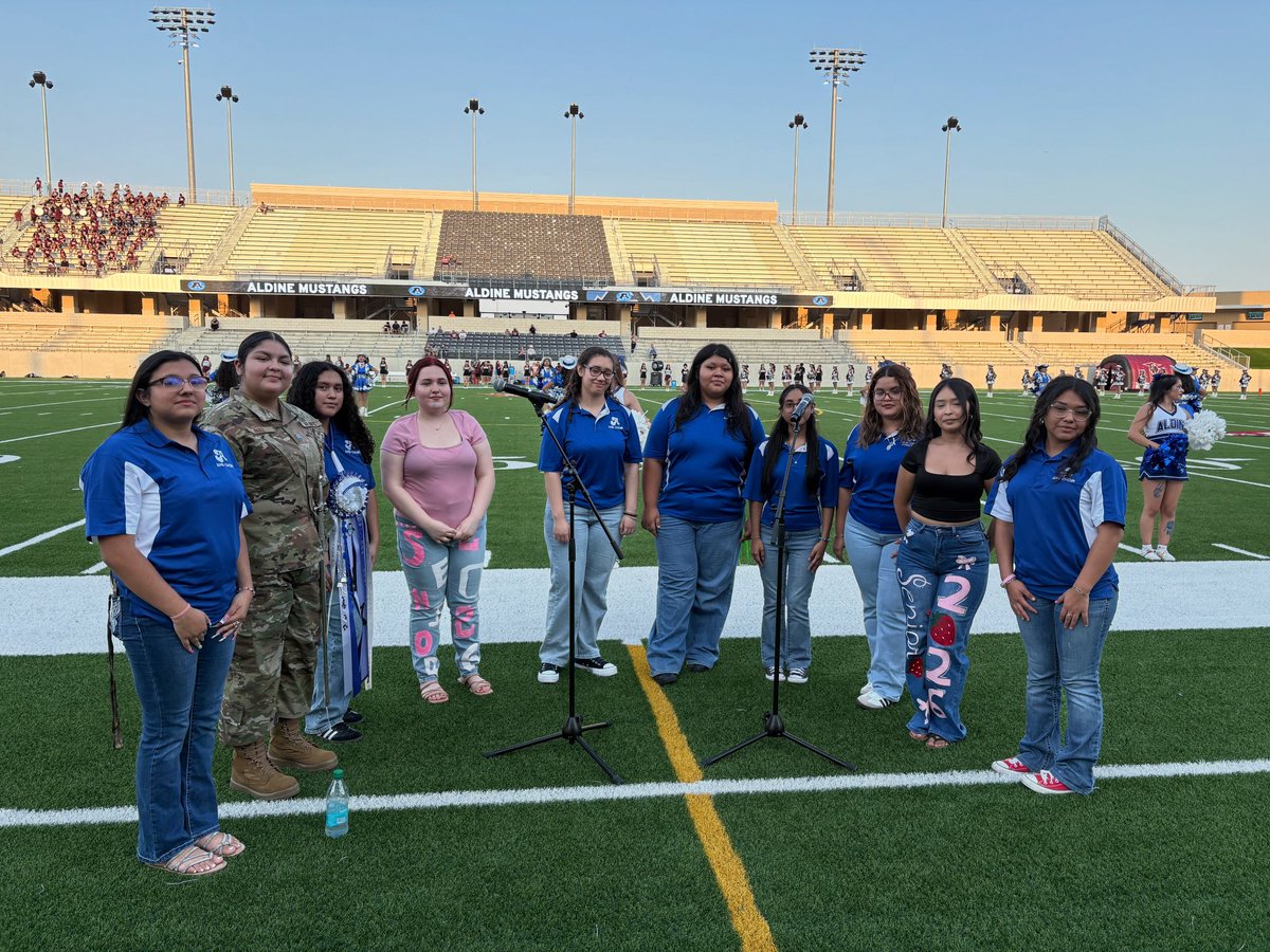 Mighty Mustang Choir tweet media