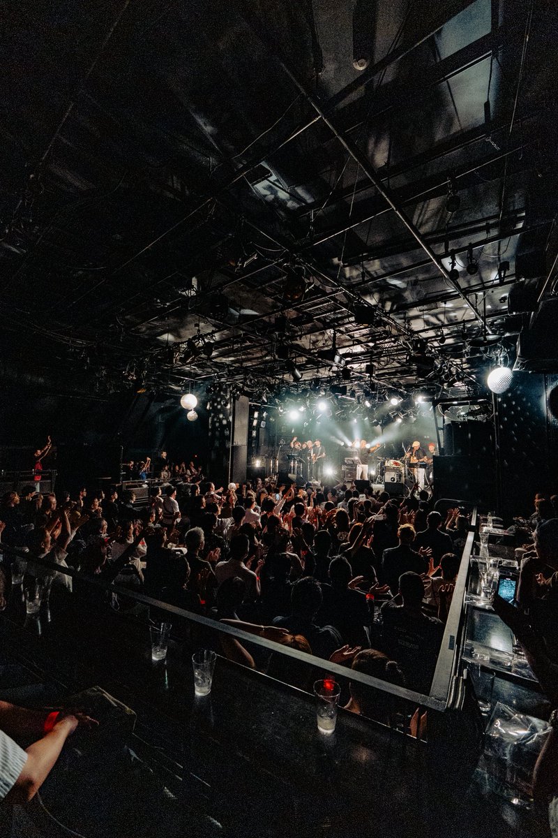 角田信朗漢気LIVE🔥

2025.9.10
渋谷クアトロはチケットSOLD OUT🈵

全19曲のセットリストの中にはもちろん
この日リリースの新曲💿

《BROTHER &amp; SISTER》《IN MY HEART》も😊

そしてステージには
宇崎竜童さんにサプライズ登場して頂き
会場は大歓声＆拍手でした👏

初日であることに加え