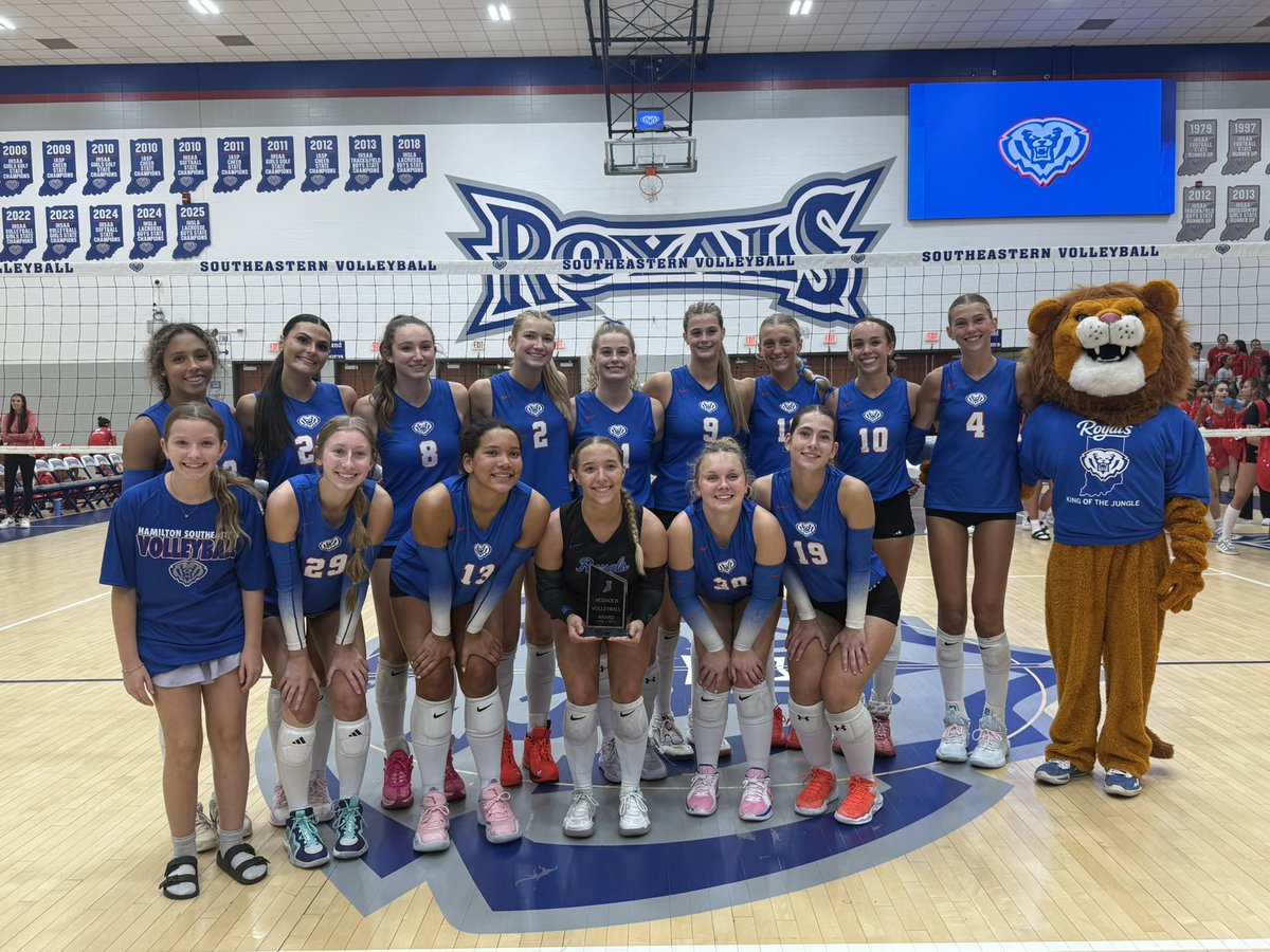 ℹ️ 𝑅𝑜𝓎𝒶𝓁𝓈 𝑅𝑒𝓈𝓊𝓁𝓉𝓈

🏐 Girls Volleyball  | 📍HSE

🦁 » HSE » 3
🐯 » Fishers » 0

[25-18, 25-21, 25-19]

🧦🏆 » HSE ROYALS

🦁🔵 #ʀᴏʏᴀʟᴘʀɪᴅᴇ 𝘹 #ɢʀɪᴘ