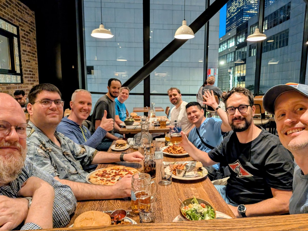 pauloxnet's tweet image. After the sprints at #DjangoCon US 2025: dinner, beer &amp;amp; ice cream in Chicago 🍦🍺. We wrapped up with chats in the hotel lobby. Meeting people in person is the real value of community conferences.
@djangocon #DjangoCon