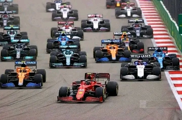 IMITAMENWA200PK's tweet image. From UCI to F1 𝐑𝐰𝐚𝐧𝐝𝐚 𝐢𝐬 𝐛𝐢𝐝𝐝𝐢𝐧𝐠 𝐭𝐨 𝐡𝐨𝐬𝐭 𝐚 𝐅𝐨𝐫𝐦𝐮𝐥𝐚 𝟏 𝐠𝐫𝐚𝐧𝐝 𝐩𝐫𝐢𝐱, 𝐭𝐡𝐞 𝐜𝐨𝐮𝐧𝐭𝐫𝐲&apos;𝐬 𝐏𝐫𝐞𝐬𝐢𝐝𝐞𝐧𝐭 𝐏𝐚𝐮𝐥 𝐊𝐚𝐠𝐚𝐦𝐞 𝐬𝐚𝐲𝐬.🇷🇼💕

Rwandan president #Paul #Kagame announced his country&apos;s bid for a Formula One race.
 
Thread 👇