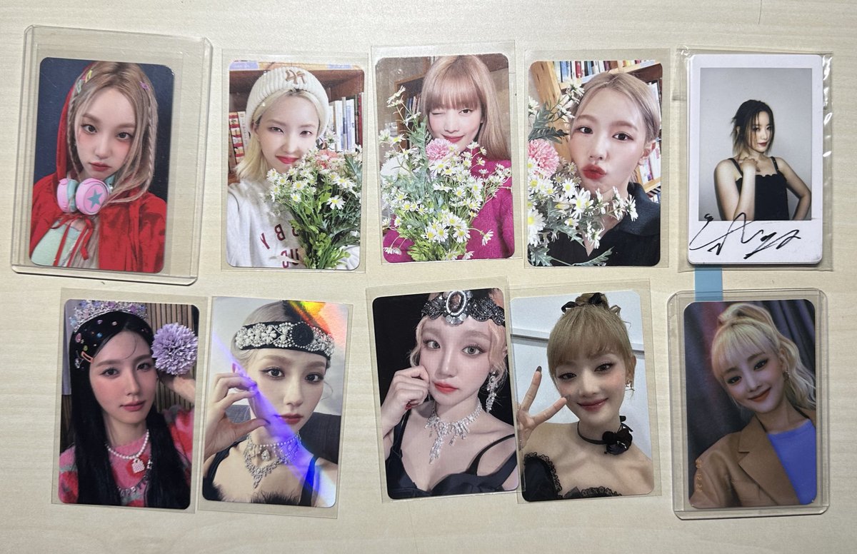 minnnniecha's tweet photo. 아이들 포카 미공포 양도 

Wts 

콘서트 팬미팅 네버랜드 특전 세트판매 우대
아키클래식 공방포카 여자아이들 아이들 미연 민니 소연 우기 슈화 miyeon minnie soyeon yuqi shuhua IDLE 싸인 특전 공방 사녹 포카 포토카드 미공포 분철 팬싸 대면 영통 응모 이벤트 앨범 급처 https://t.co/JwOFqCeVwU