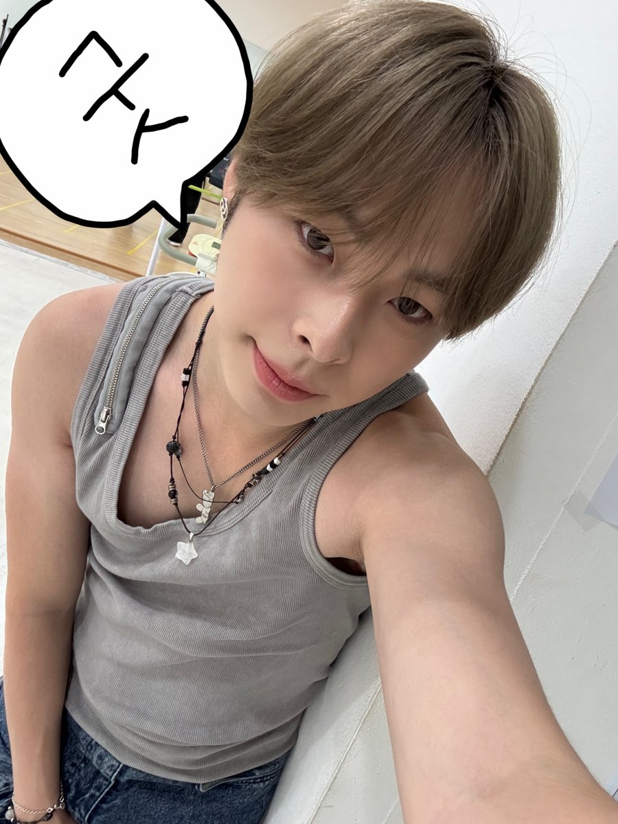 withus_official tweet media