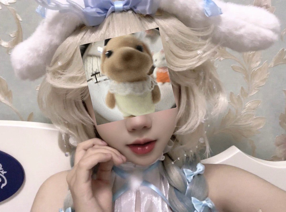 西安字母墙 tweet media