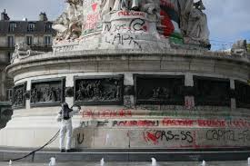 LouFrance75's tweet image. Les factures de remise en état de la place de la République doivent être envoyées à LFI

Qu'en pensez-vous ?