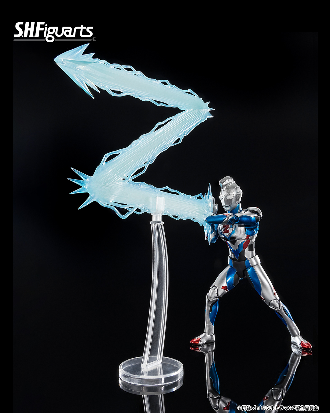 ウルトラマン Amazon.com: Bandai Ultraman Z DX Dark Jet Riser Y : Toys & Games