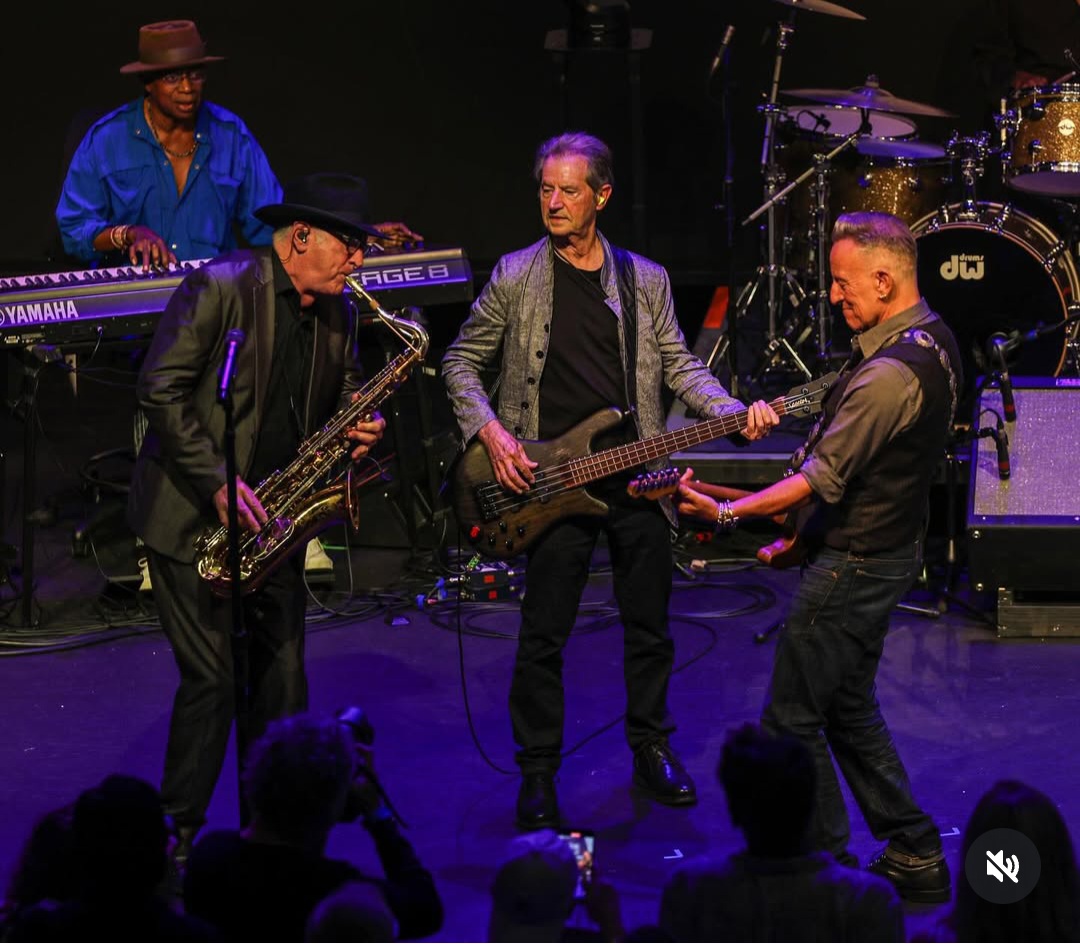 The Real David Sancious tweet media